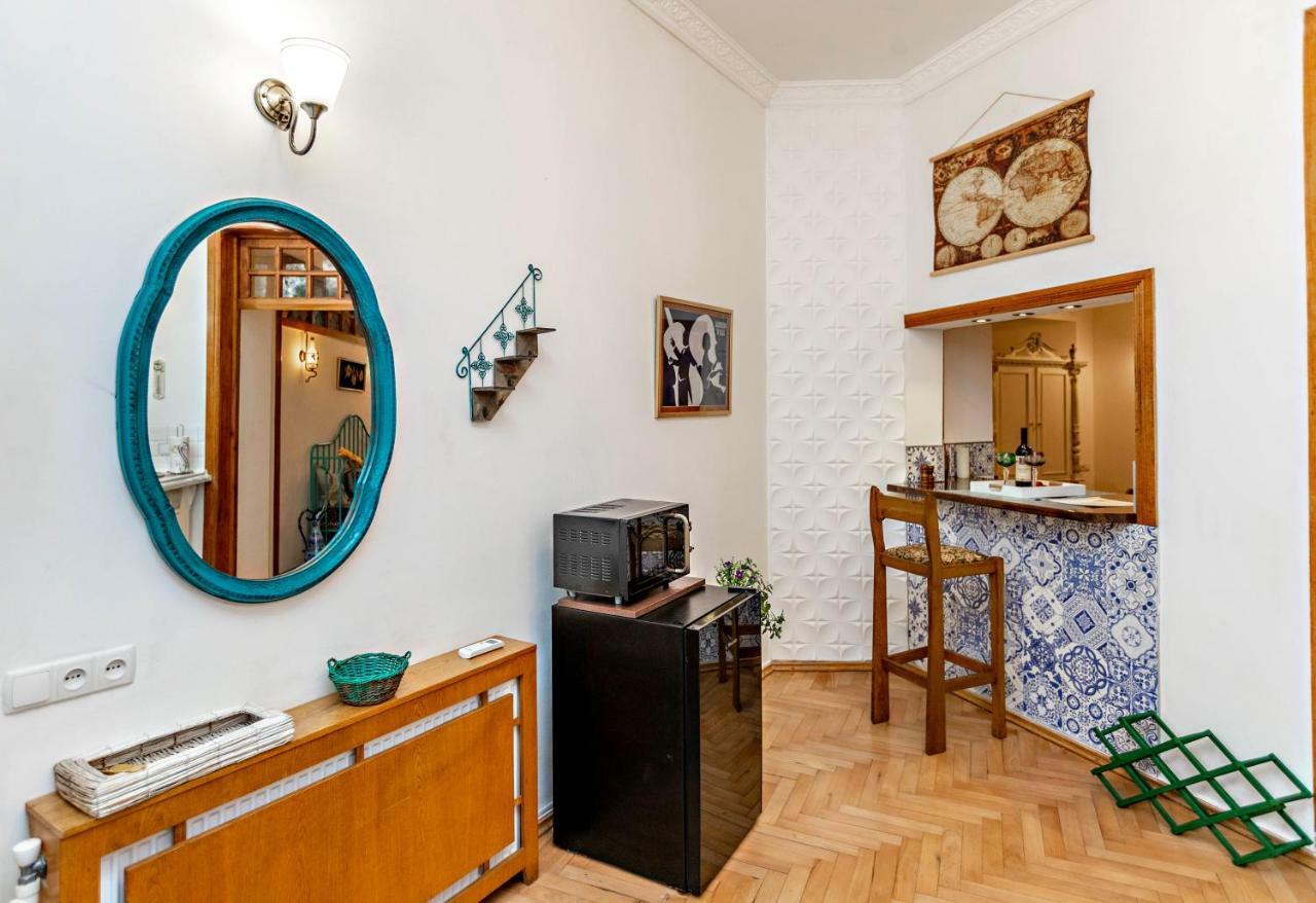 טביליסי ★ Blue Door Rhapsody ★ - Special Stay In Old Town! מראה חיצוני תמונה