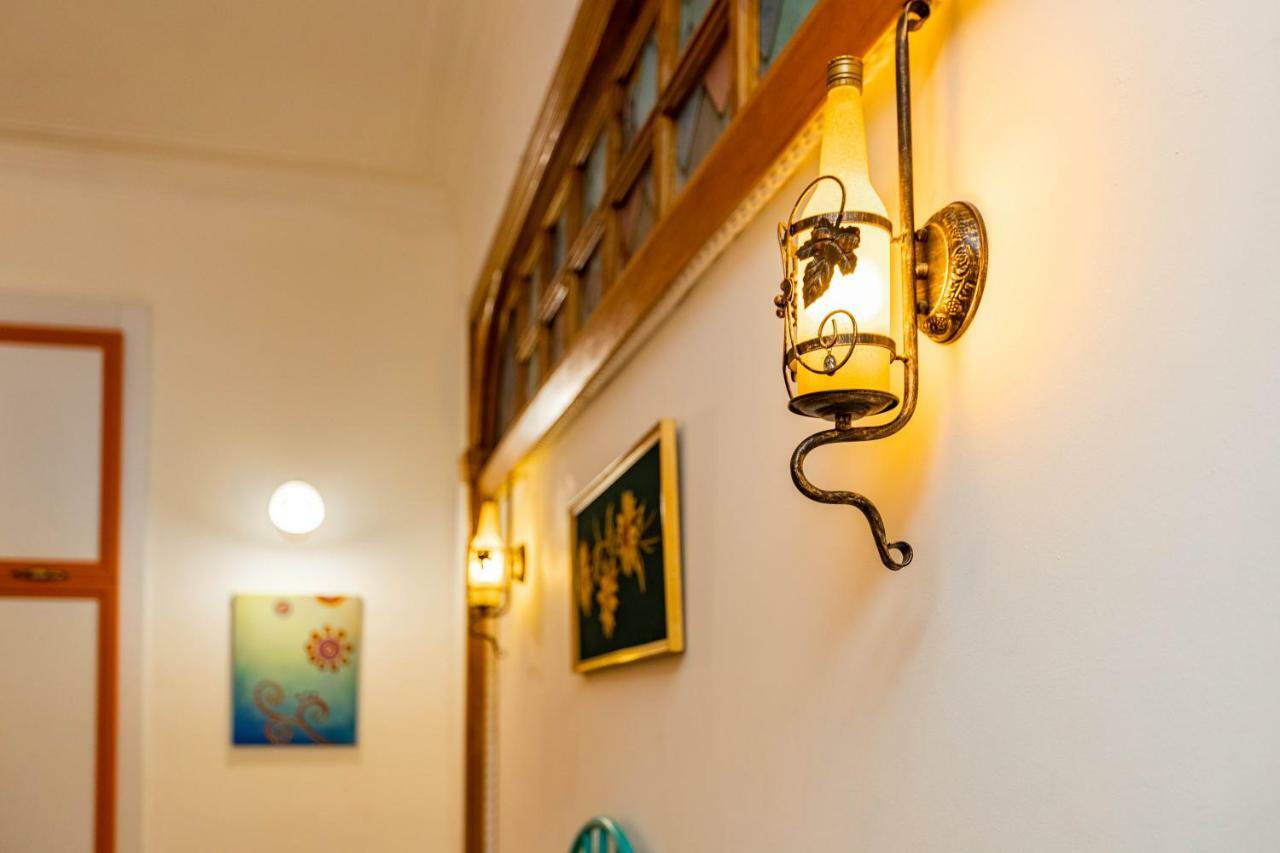 טביליסי ★ Blue Door Rhapsody ★ - Special Stay In Old Town! מראה חיצוני תמונה